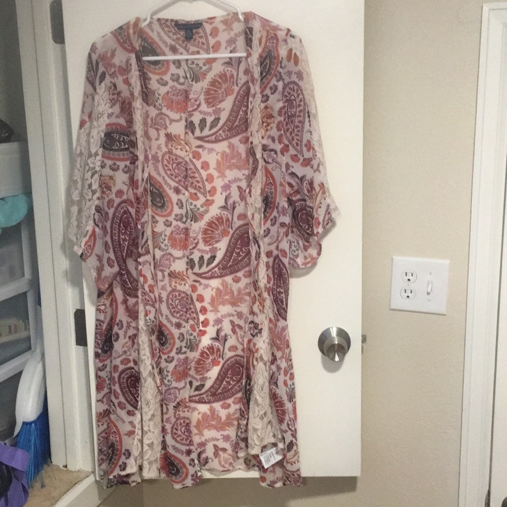 Paisley and lace sheer kimono